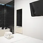 Precioso De Dos Con Jacuzzi Privado En Benalmádena