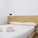 Precioso De Dos Con Jacuzzi Privado En *