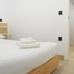 Precioso De Dos Con Jacuzzi Privado En Apartman Benalmádena