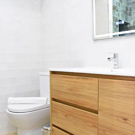 Precioso De Dos Con Jacuzzi Privado En شقة